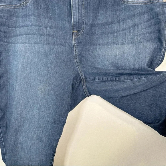 Torrid Womens Size 24T Super Stretch Jeggings WomensShort High Rise Jeans Denim - Picture 9 of 16